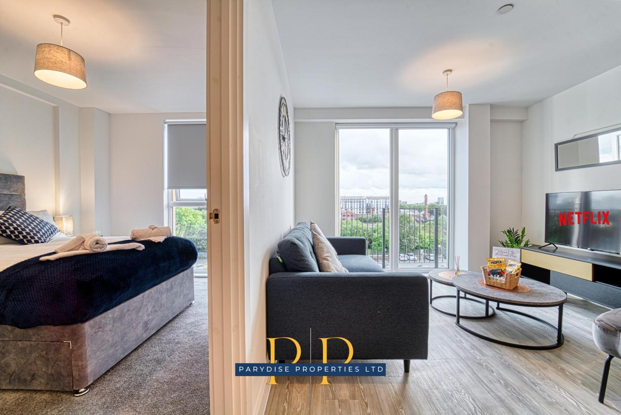 Апартаменты The Middlewood Plaza - By Parydise - Business Or Leisure Stays, Location, Sleeps 4, Salford