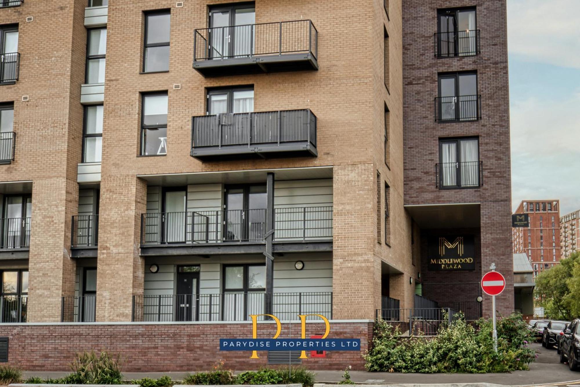 Апартаменты The Middlewood Plaza - By Parydise - Business Or Leisure Stays, Location, Sleeps 4, Salford